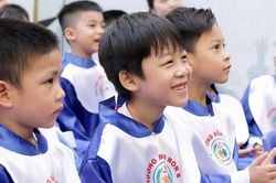 H&agrave; Nội: T&aacute;i cấu tr&uacute;c to&agrave;n diện mạng lưới trường c&ocirc;ng lập