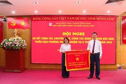 NXB Chính trị quốc gia Sự thật sơ kết 6 tháng đầu năm