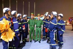 Đoàn Việt Nam về nước sau 12 ngày tìm kiếm nạn nhân động đất ở Venezuela