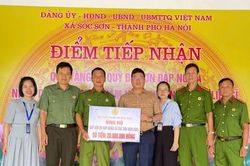 Xã Sóc Sơn tiếp nhận hơn 100 triệu đồng Quỹ 'Đền ơn đáp nghĩa'