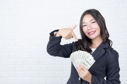 Top cung hoàng đạo có vận tài lộc rực rỡ nhất tháng 8: Thu nhập tăng mạnh