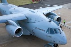 Không quân Séc tiếp nhận máy bay vận tải C-390 đầu tiên từ Brazil