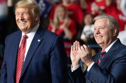Thượng nghị sĩ Mỹ Lindsey Graham đột ngột qua đời ở tuổi 71