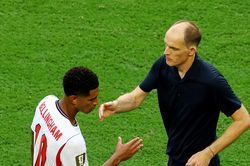 Bellingham kh&oacute; chịu v&igrave; Tuchel ch&ecirc; tuyển Anh đ&aacute; dở