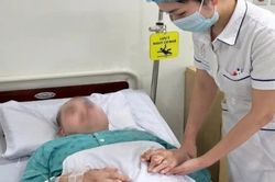 Lạm dụng thuốc 'gia truyền' chữa gout, người đ&agrave;n &ocirc;ng 34 tuổi rơi v&agrave;o nguy kịch