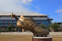 Muôn nẻo World Cup 2026: Chiếc giày khổng lồ ở Texas