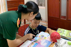 Những 'người mẹ' mang quân hàm ở Thái Nguyên