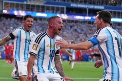 Messi lập kỷ lục kiến tạo, Argentina đấu tuyển Anh ở bán kết World Cup 2026