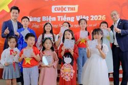 Lan tỏa tình yêu tiếng Việt trong trái tim thế hệ trẻ kiều bào