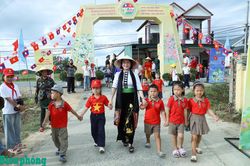 Mái trường nghĩa tình nơi vùng biên Kim Bảng
