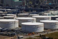IEA: Xung đột Mỹ - Iran đe dọa triển vọng thị trường dầu năm tới