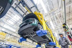 Người tiêu dùng Trung Quốc đổi xe điện nhanh hơn điện thoại di động