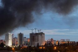 Nga không kích Ukraine, ông Zelensky hối thúc đẩy nhanh viện trợ vũ khí