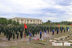 Trải nghiệm mùa hè ý nghĩa với 'Học kỳ quân đội'
