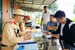 V&igrave; sao vi phạm tốc độ chưa hạ nhiệt?