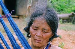 Knuốt - Tinh hoa thổ cẩm Cơ Tu