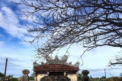 Miếu làng tôi ngày ấy...