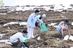 Dàn nghệ sĩ 'Say Hi Rực Rỡ' tất bật chuẩn bị bữa tối trên Cù Lao Xanh