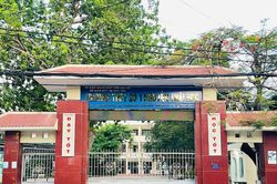 Sở GD v&agrave; ĐT tỉnh Gia Lai: Phản &aacute;nh th&iacute; sinh mang điện thoại v&agrave;o ph&ograve;ng thi v&agrave; sử dụng để tra đ&aacute;p &aacute;n l&agrave; kh&ocirc;ng c&oacute; cơ sở