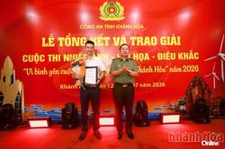 Công an Khánh Hòa tổng kết, trao giải, triển lãm ảnh 'Vì bình yên cuộc sống trên quê hương Khánh Hòa'