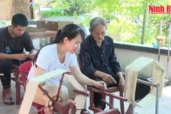 Hồi sinh nghề truyền thống ươm tơ, dệt lụa trên vùng đất Hạ Trạo