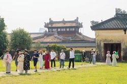 Từ 'đúng chuẩn' đến 'đúng bản sắc'