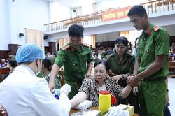 An Giang phối hợp thu nhận 3.800 mẫu ADN thân nhân liệt sĩ chưa xác định danh tính