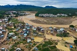 Châu Á oằn mình ứng phó với thời tiết cực đoan