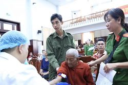 Công an An Giang đẩy nhanh tiến độ thu nhận mẫu ADN thân nhân liệt sĩ
