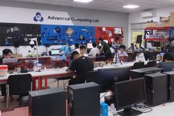 H&agrave; Nội: 10 trường đại học c&ocirc;ng bố ng&agrave;nh được cấp học bổng
