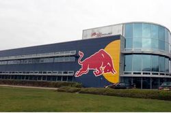 Gia tộc sở hữu Red Bull nắm giữ 47 tỷ USD, tiếp tục dẫn đầu danh s&aacute;ch tỷ ph&uacute; Th&aacute;i Lan