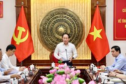 Thanh H&oacute;a ki&ecirc;n định mục ti&ecirc;u tăng trưởng cả năm 11% trở l&ecirc;n