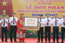 Xã Tam Hưng: Đón nhận Bằng xếp hạng di tích cấp thành phố đối với đình Phúc