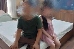 Bắt quả tang 2 người đang mua b&aacute;n d&acirc;m, khởi tố 2 kẻ m&ocirc;i giới qua mạng