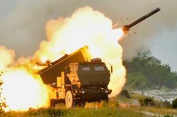 Iran tuyên bố tập kích tổ hợp HIMARS Mỹ ở Kuwait