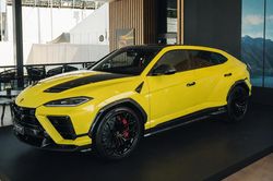 Cận cảnh siêu xe Lamborghini Urus SE Performante vừa ra mắt
