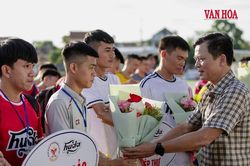 Quảng Trị khai cuộc ngày hội bóng đá phong trào