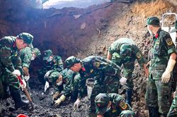 Quy tập thêm 20 hài cốt liệt sĩ tại Công viên Lê Thị Riêng