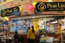 Kinh tế đ&ecirc;m 'đ&aacute;nh thức' h&agrave;ng qu&aacute;n trung t&acirc;m TP.HCM