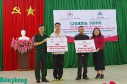 Lâm Đồng: Trao tặng nhà, sinh kế cho gia đình chính sách, hộ khó khăn, học sinh nghèo tại xã Quảng Trực