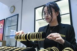 Giá vàng hôm nay (13/7): Quay đầu giảm mạnh