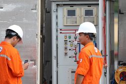 Giá điện theo khung cao điểm – thấp điểm