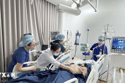 Lật cano ở Phú Quốc: Chuyển nạn nhân cuối cùng lên Bệnh viện Chợ Rẫy để điều trị
