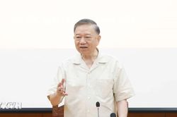 Tổng Bí thư, Chủ tịch nước: Từng bước chuyển mạnh tư duy từ quản lý văn hóa sang kiến tạo phát triển