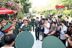 Báo chí góp phần kết nối nhân chứng, thân nhân liệt sĩ trong Chiến dịch 500 ngày đêm