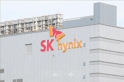 Cổ phiếu SK hynix lao dốc tại Seoul sau màn chào sàn ấn tượng trên Nasdaq