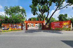L&yacute; do H&agrave; Nội chọn Ph&uacute;c Thịnh, Thư L&acirc;m th&iacute; điểm 'x&atilde; hội chủ nghĩa'