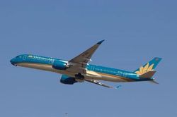 Cổ phiếu Vietnam Airlines thoát cảnh chỉ được giao dịch buổi chiều