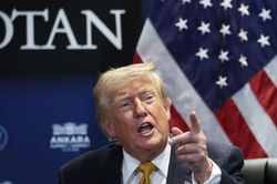 Truyền thông Mỹ điểm danh những pha 'vạ miệng' của ông Trump