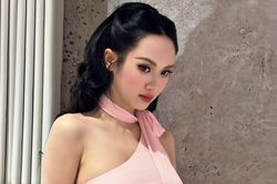 Vũ Thúy Quỳnh diện váy ôm sát body giữa nghi vấn có tin vui